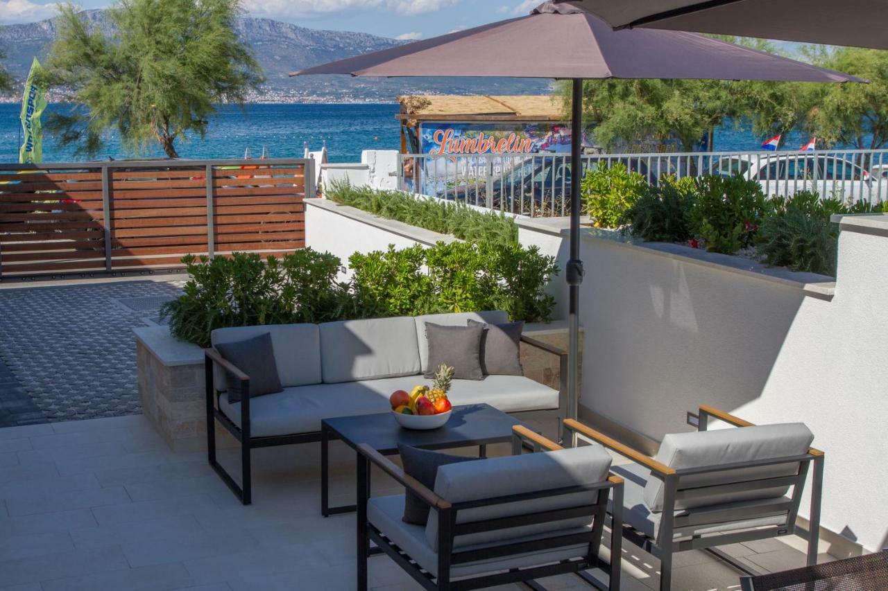 Luxury Poolside Villa スラティネ エクステリア 写真